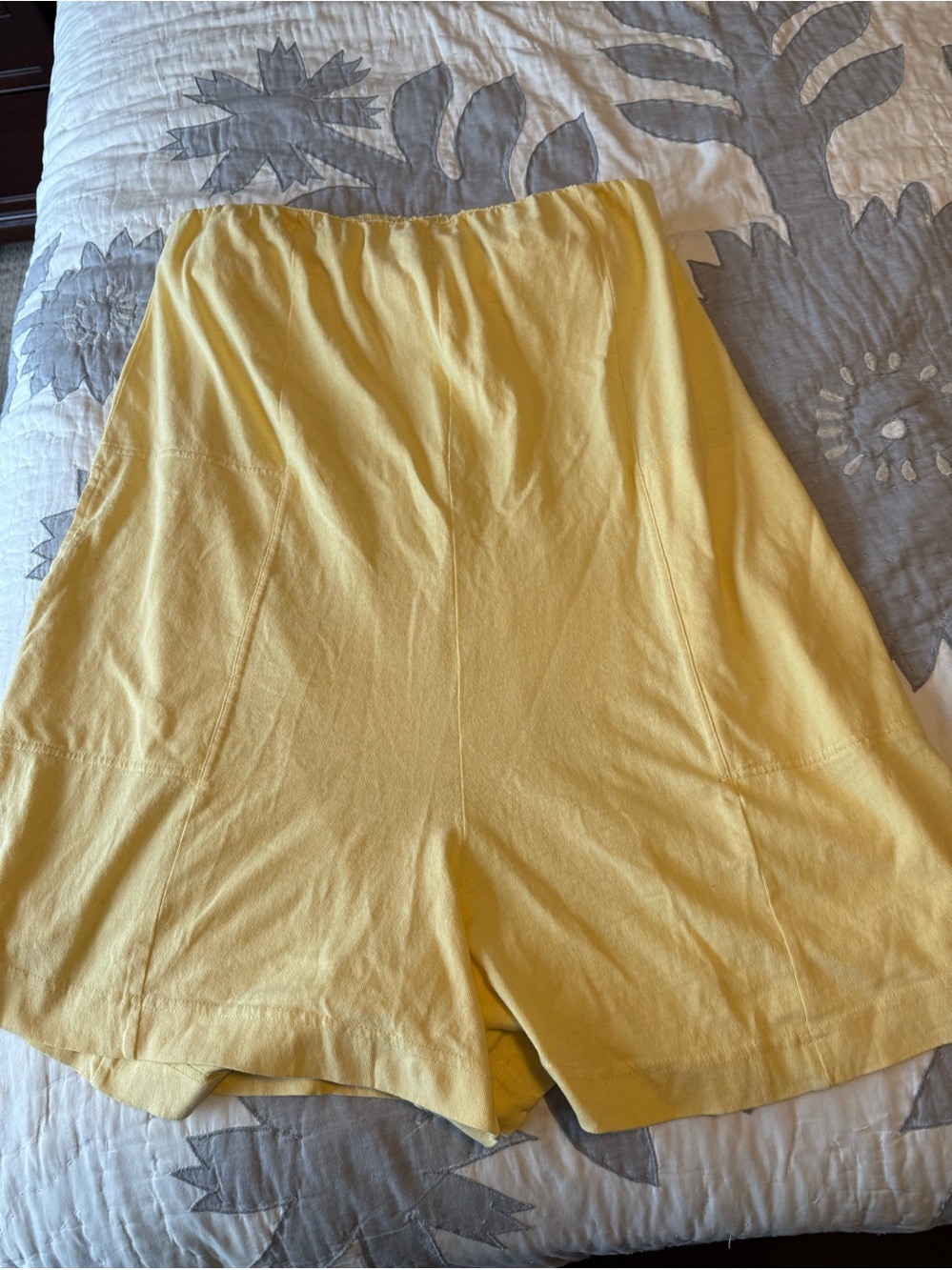 Feee PeopleYellow Women’s Shorts - romper Lightweight Summer built in shelf bra
